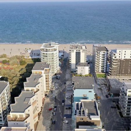Avg By The Sea - Bel Air Apartments Mamaia Nord Kültér fotó