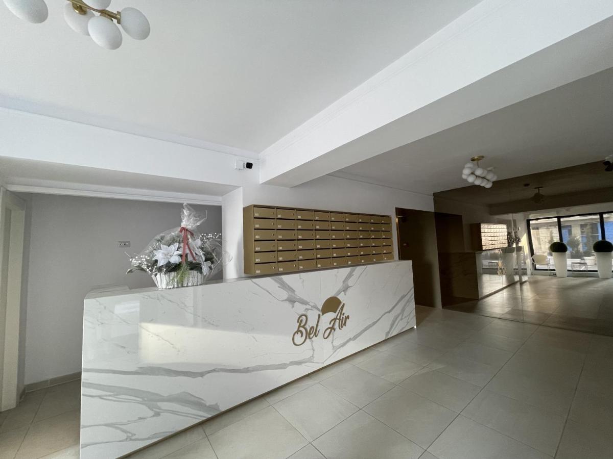 Avg By The Sea - Bel Air Apartments Mamaia Nord Kültér fotó